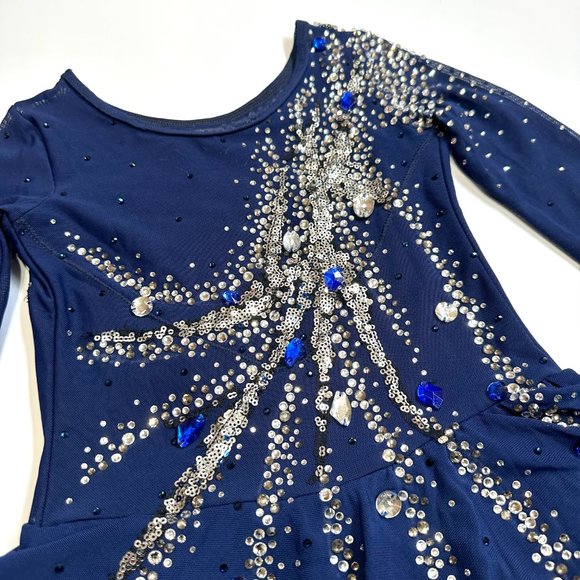 New Figure Skating Dress Size 10 (5~8T) with Hair Scrunchies (120~130cm) - Picture 4 of 12